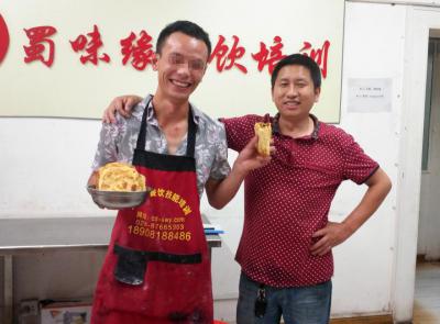 成都學(xué)習(xí)南充鍋盔夾涼粉培訓(xùn)哪里好？