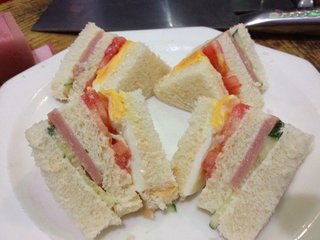 自制三明治，做法簡單的營養(yǎng)早餐，早上你想來一份嗎