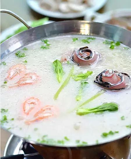 秋天到了，學(xué)學(xué)這5款火鍋湯底的做法吧！