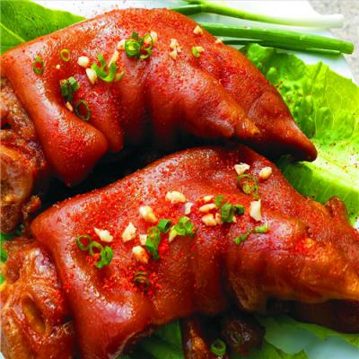 烤豬蹄技術(shù)培訓(xùn)班哪里好？烤豬蹄制作無需腌制調(diào)味簡單