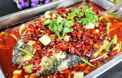 成都哪里學(xué)正宗烤魚技術(shù)做法？學(xué)習(xí)期間實際操作