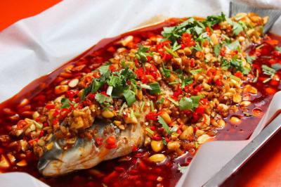 四川紙包魚餐飲培訓(xùn)學(xué)校哪里好？一對一的教學(xué)模式