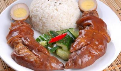 快餐豬腳飯技能做法哪里專業(yè)？餐飲培訓(xùn)機構(gòu)