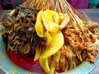 冷鍋串串香技術(shù)培訓(xùn)哪里靠譜？成都餐飲培訓(xùn)學校