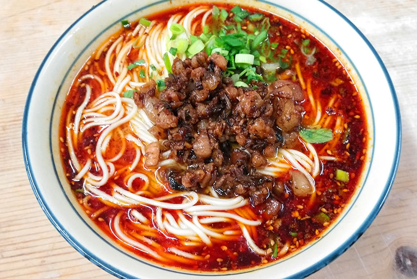 四川小吃技術(shù)培訓(xùn)學(xué)校排名，小吃技術(shù)培訓(xùn)中心怎么樣？