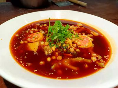正宗冒菜技術(shù)培訓(xùn)班哪家好？西安冒菜技藝培訓(xùn)指南