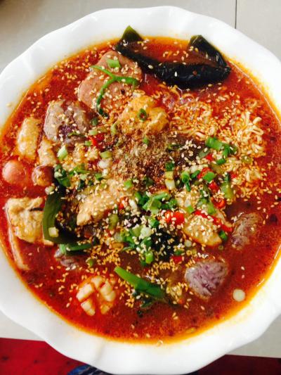 成都冒菜實體店培訓(xùn)哪家好？成都冒菜培訓(xùn)費用解析