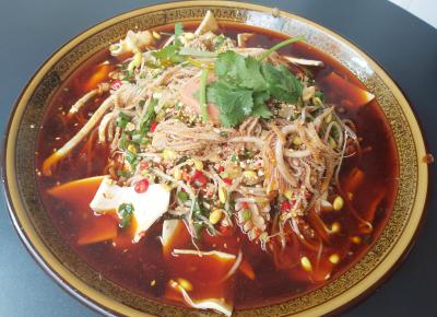 重慶哪里可以學(xué)冒菜技術(shù)？飄味緣冒菜技術(shù)培訓(xùn)全面教學(xué)